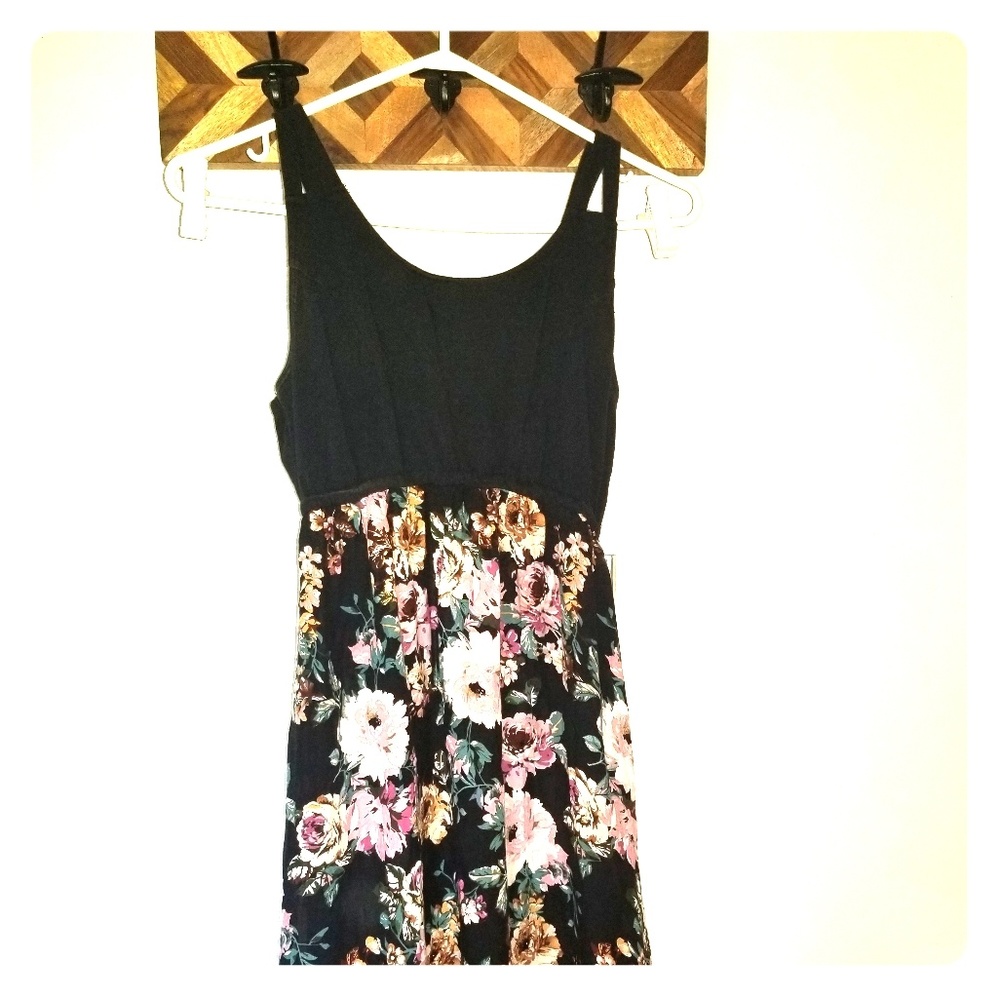 Beautiful summer maxi dress